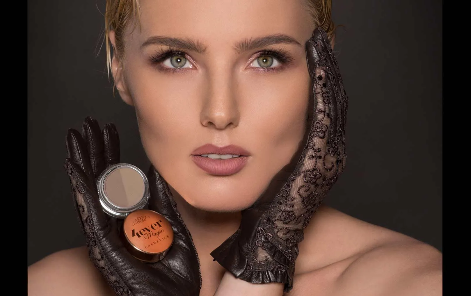 4ever Magic Cometics Double Shade Seductive Eyebrow Gel (0.14oz) - Cruelty Free & Vegan - Smudge Free - Enriched with Castor Oil - Long Lasting - Water Resistant - Made in USA (Magic Dazzle Brown)